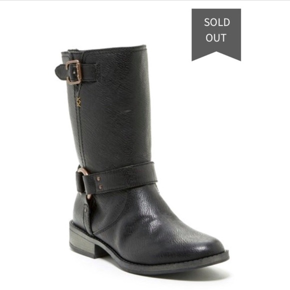 Dr. Scholl's Shoes - Dr Scholl’s Llana Black slip on combat boot 9 1/2